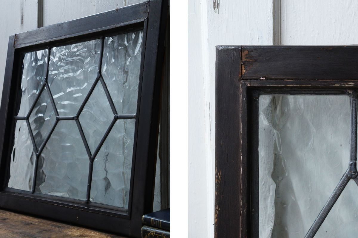 イギリスの古い半透明のステンドグラス 古いガラス窓 全国送料無料