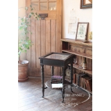 英国アンティーク キャスター付き ガラスケース ・ ディスプレイ