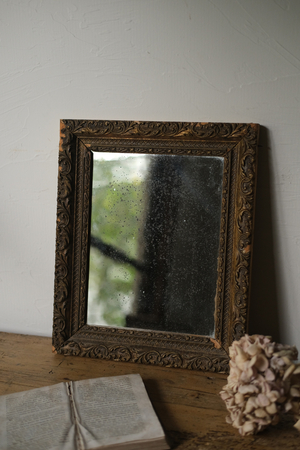 フランス アンティーク 枯れた風合いのゴールドのミラー 鏡
