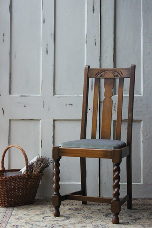 イギリスの古い ファブリックシートの チェア 椅子